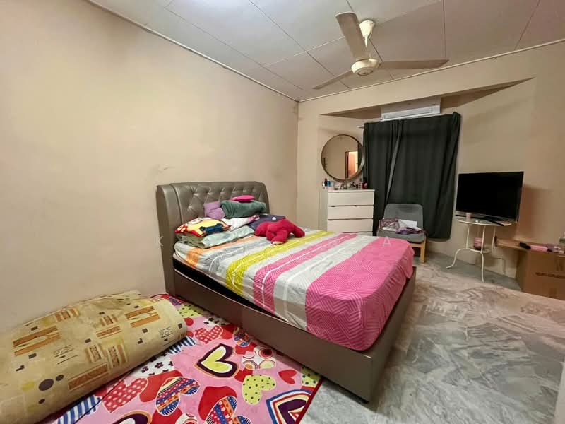 Rumah Teres 2 Tingkat untuk Dijual di Taman Bukit Permai (Cheras) - Kelly Chua - Bedroom - PropertyGuru.com.my