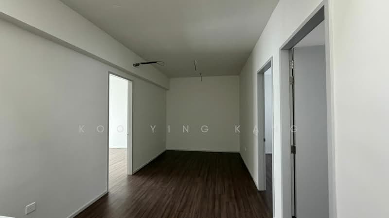 2.5-storey Terraced House for Rent in Taman Bukit Serdang (Seri Kembangan) - Koo Ying Kang - Corridor - PropertyGuru.com.my