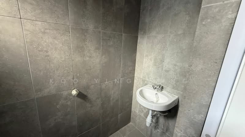 2.5-storey Terraced House for Rent in Taman Bukit Serdang (Seri Kembangan) - Koo Ying Kang - Bathroom - PropertyGuru.com.my