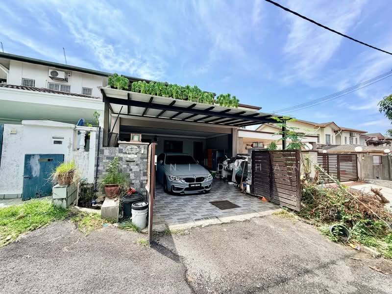 Rumah Teres untuk Dijual di Bandar Kinrara Seksyen 5 (Bandar Kinrara) - Noraini Dahan - Exterior - PropertyGuru.com.my