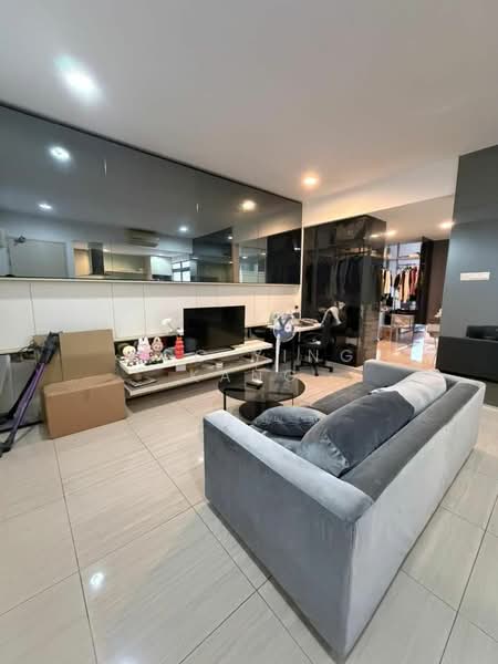 Service Residence for Rent at Eve Suite / NZX Square - Koo Ying Kang - Living Room - PropertyGuru.com.my
