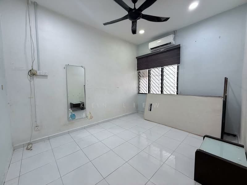 Rumah Teres 2 Tingkat untuk Disewa di Taman Muhibbah (Kulai) - Ken Liew - PropertyGuru.com.my