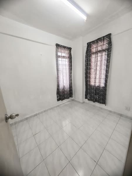 Kondominium untuk Disewa di Azuria Condominium - Weng Sern - Interior - PropertyGuru.com.my