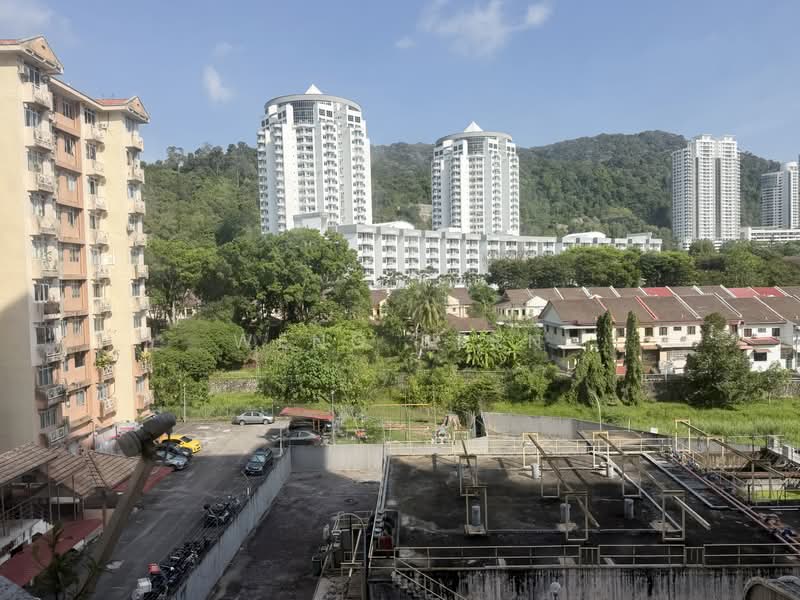 Condominium for Rent at Azuria Condominium - Weng Sern - Exterior - PropertyGuru.com.my