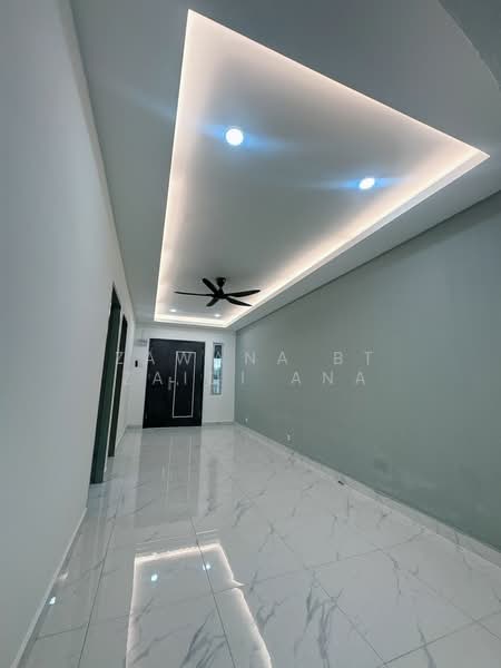 1-storey Terraced House for Sale in Rawang (Selangor) - Zawana BT Zaidi Ana - Entrance - PropertyGuru.com.my