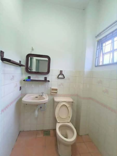 Rumah Teres 2 Tingkat untuk Disewa di BANDAR PUCHONG JAYA (Puchong) - Jayden Lee - Bathroom - PropertyGuru.com.my