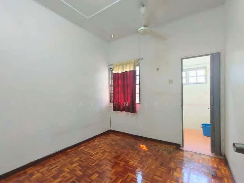 Rumah Teres 2 Tingkat untuk Disewa di BANDAR PUCHONG JAYA (Puchong) - Jayden Lee - Bedroom - PropertyGuru.com.my