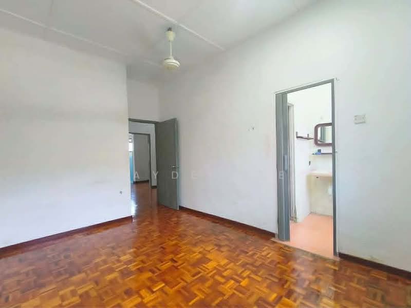 Rumah Teres 2 Tingkat untuk Disewa di BANDAR PUCHONG JAYA (Puchong) - Jayden Lee - Interior - PropertyGuru.com.my