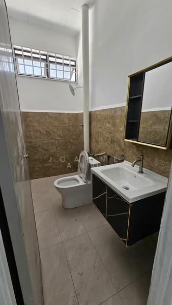 Rumah Teres 2 Tingkat untuk Disewa di Taman Budiman (Bukit Mertajam) - Joanne Ang - Bathroom - PropertyGuru.com.my