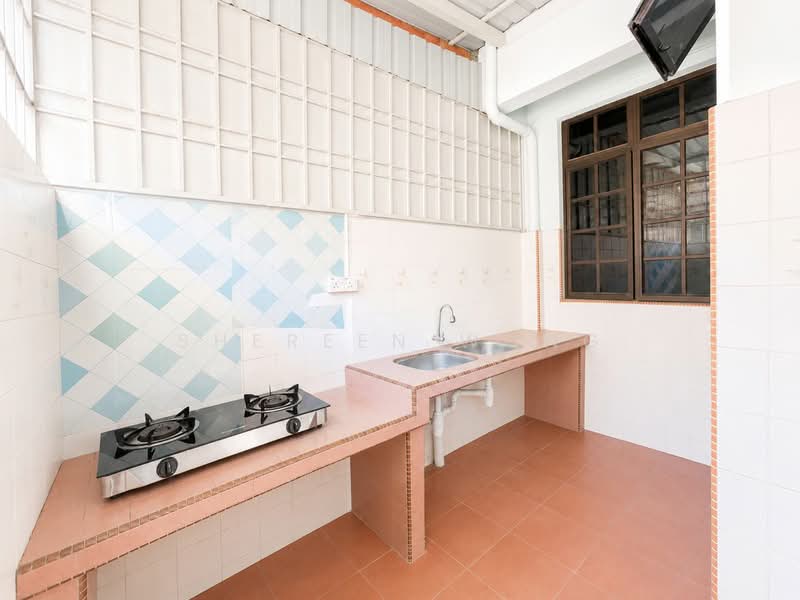 Rumah Teres 2 Tingkat untuk Dijual di Permas Jaya (Johor) - Shereen Wong - Kitchen - PropertyGuru.com.my