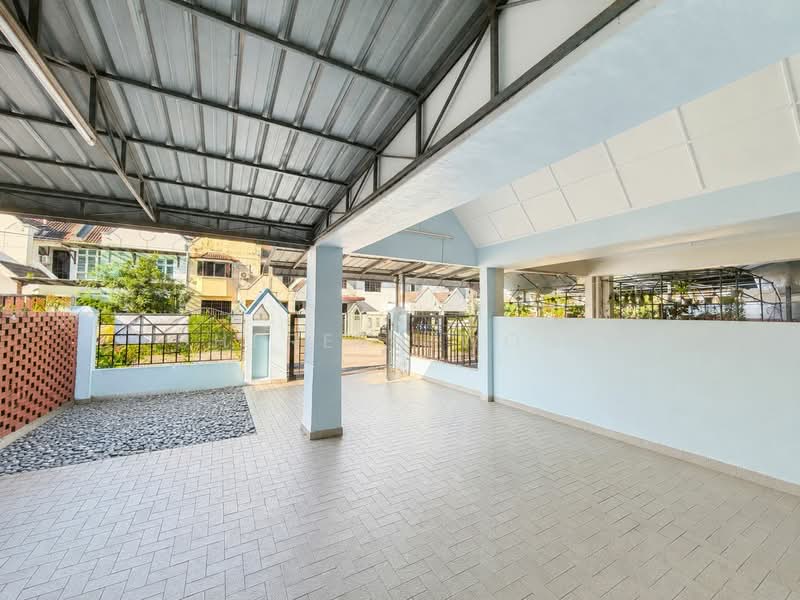 Rumah Teres 2 Tingkat untuk Dijual di Permas Jaya (Johor) - Shereen Wong - Exterior - PropertyGuru.com.my