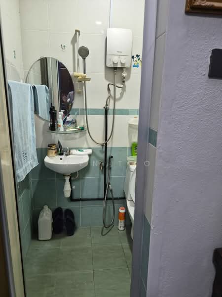 Pangsapuri untuk Dijual di Mewah Court - Pen Teo - PropertyGuru.com.my