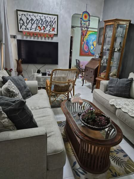 Pangsapuri untuk Dijual di Mewah Court - Pen Teo - PropertyGuru.com.my