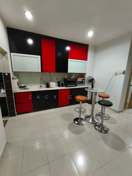 2-storey Terraced House for Sale in Taman Bestari Indah (Ulu Tiram) - Zack Chow - Kitchen - PropertyGuru.com.my