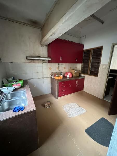 Rumah Teres 2-Tingkat untuk Dijual di Skudai (Johor) - Joanne Yong - Kitchen - PropertyGuru.com.my