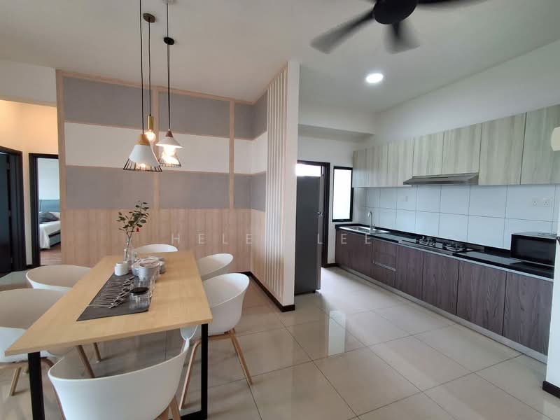 Servis Apartment untuk Dijual di Molek Regency - Helen Lee - Kitchen - PropertyGuru.com.my