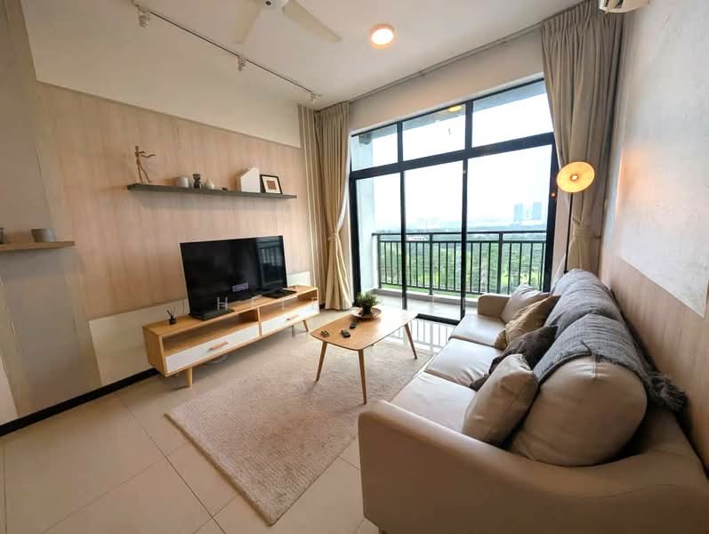 Servis Apartment untuk Dijual di Molek Regency - Helen Lee - Living Room - PropertyGuru.com.my