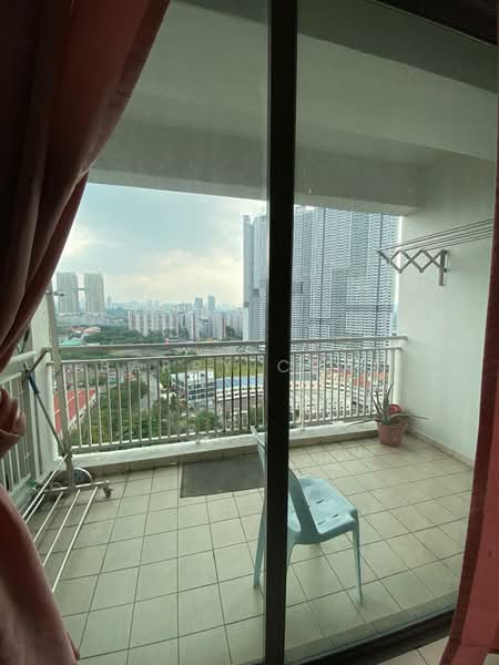 Servis Apartment untuk Dijual di D'Alamanda - BARRY CHAN - Balcony - PropertyGuru.com.my