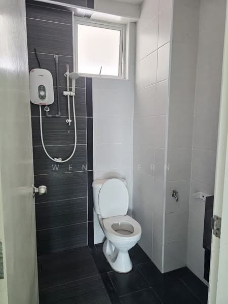 Condominium for Rent at The Oasis - Weng Sern - Bathroom - PropertyGuru.com.my