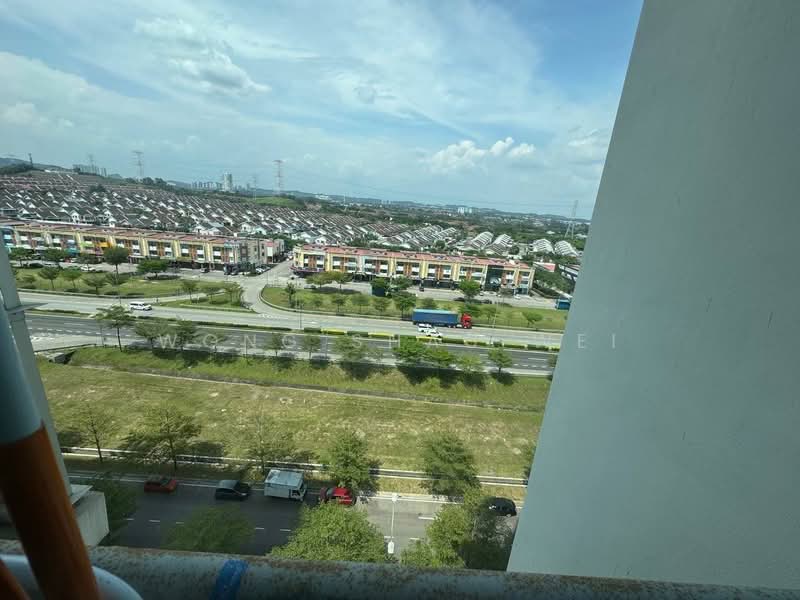 Service Residence for Rent at Meridin Bayvue @ Sierra Perdana - Wong Shau Wei - PropertyGuru.com.my