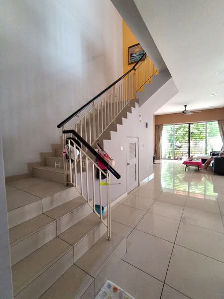 Cluster House for Sale in Horizon Hills (Iskandar Puteri (Nusajaya)) - Helen Lee - Staircase - PropertyGuru.com.my