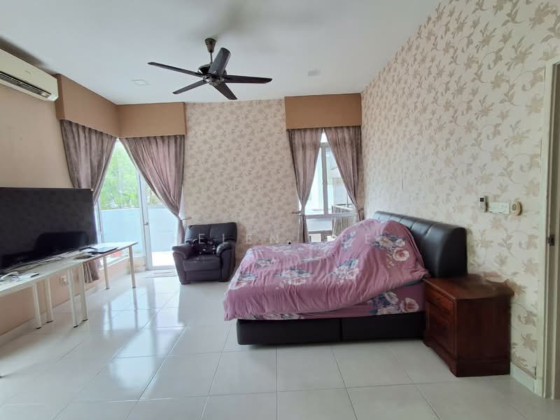 Cluster House for Sale in Horizon Hills (Iskandar Puteri (Nusajaya)) - Helen Lee - Master Room - PropertyGuru.com.my