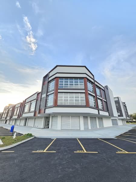 Shop / Office untuk Disewa di Shah Alam (Selangor) - Zahayati Jamaludin - Exterior - PropertyGuru.com.my