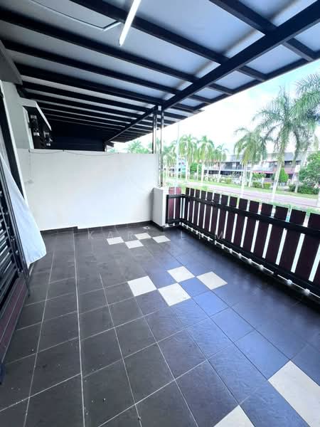 Rumah Teres 2 Tingkat untuk Dijual di Taman Nusa Bestari (Iskandar Puteri (Nusajaya)) - Karl Lim - Balcony - PropertyGuru.com.my