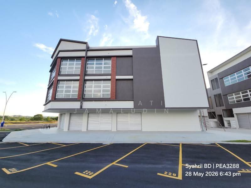 Shop / Office untuk Dijual di Shah Alam (Selangor) - Zahayati Jamaludin - Exterior - PropertyGuru.com.my
