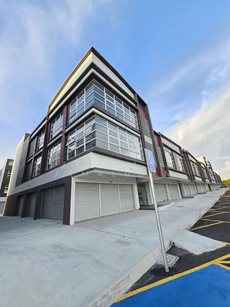 Shop / Office untuk Dijual di Shah Alam (Selangor) - Zahayati Jamaludin - Exterior - PropertyGuru.com.my