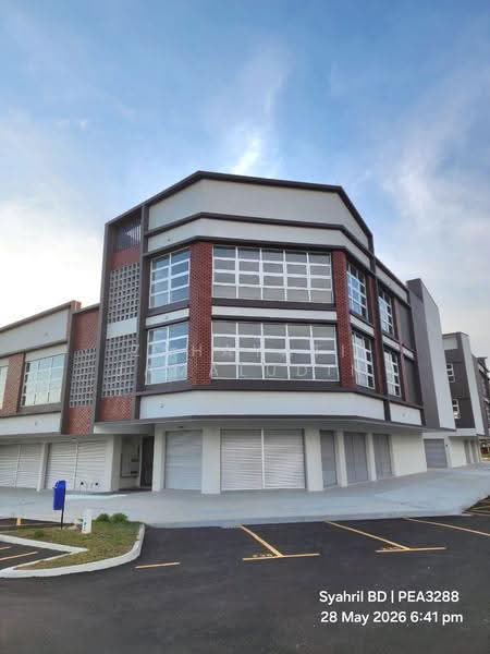 Shop / Office untuk Dijual di Shah Alam (Selangor) - Zahayati Jamaludin - Exterior - PropertyGuru.com.my