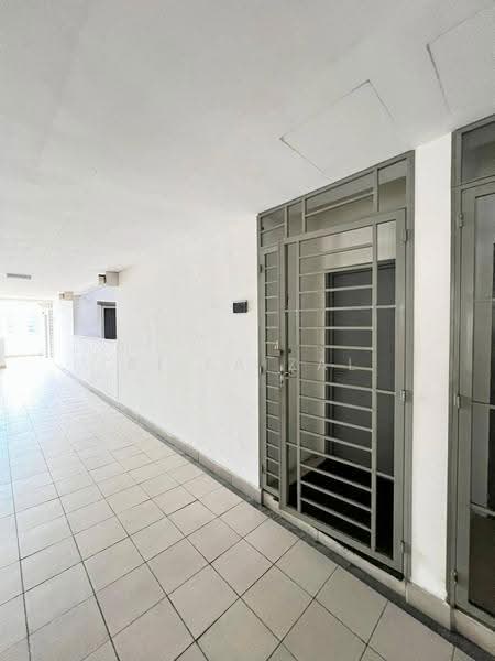 Condominium for Sale at Residensi Kerinchi - Ai Faizal - Corridor - PropertyGuru.com.my
