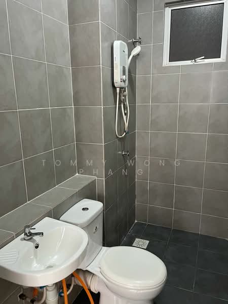 Pangsapuri untuk Disewa di Idaman Abadi - Tommy Wong Phang - Bathroom - PropertyGuru.com.my