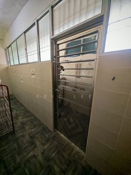 1-storey Terraced House for Sale in Taman Impian Emas (Skudai) - Eric Lee - Corridor - PropertyGuru.com.my