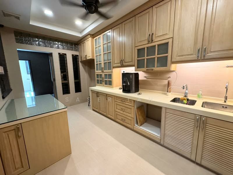 Semi-Detached House for Sale in Taman Austin Perdana (Tebrau) - SASER TAN. - Kitchen - PropertyGuru.com.my