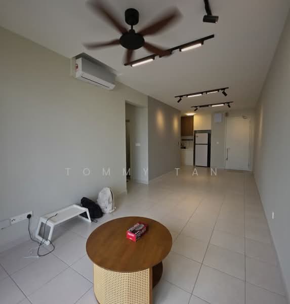 Pangsapuri untuk Disewa di Residensi Max - TOMMY TAN - Living Room - PropertyGuru.com.my