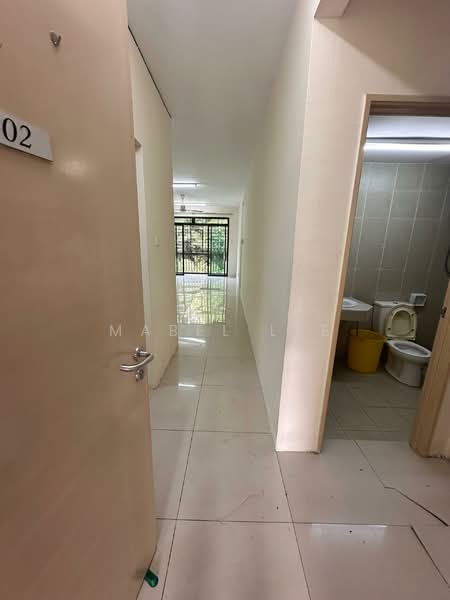 Pangsapuri untuk Dijual di Larkin Residence (Phase One) - Mabel Lee - Corridor - PropertyGuru.com.my
