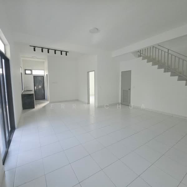 Rumah Teres 2-Tingkat untuk Dijual di Johor Bahru (Johor) - Merry Chua - PropertyGuru.com.my