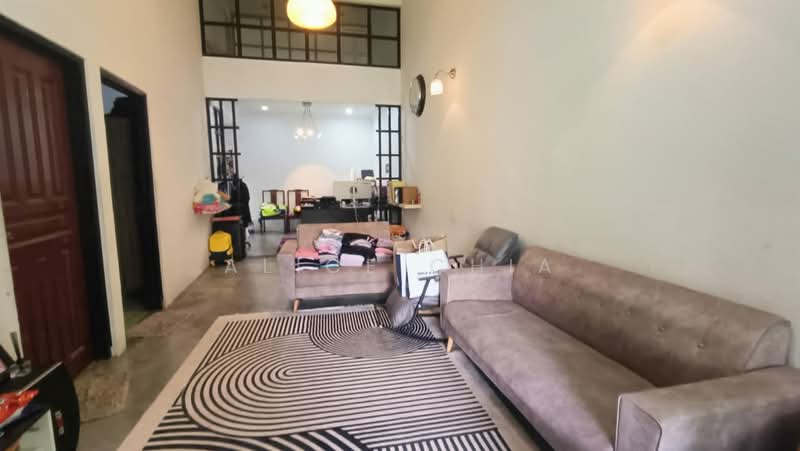 Rumah Teres 1.5 Tingkat untuk Dijual di Taman Melodies (Johor Bahru) - Alice Chia - Living Room - PropertyGuru.com.my
