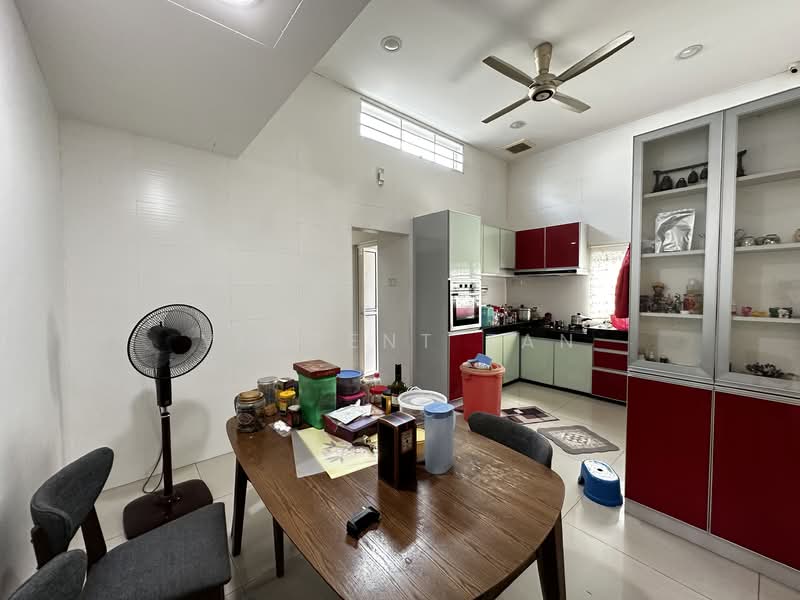 1.5-storey Terraced House for Sale in Bandar Sri Damansara (Selangor) - Vincent Tan - PropertyGuru.com.my