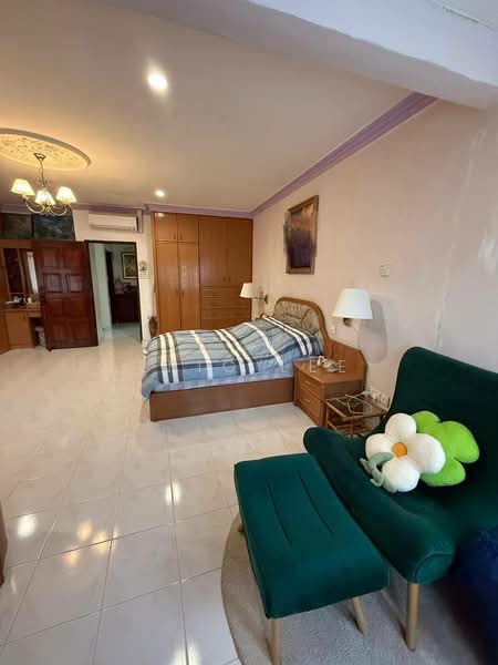 Rumah Teres 2 Tingkat untuk Dijual di Taman Universiti (Skudai) - Eric Lee - Bedroom - PropertyGuru.com.my