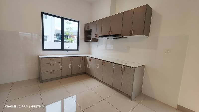 Rumah Teres 2 Tingkat untuk Disewa di Telok Panglima Garang (Selangor) - Venus Sim - Kitchen - PropertyGuru.com.my