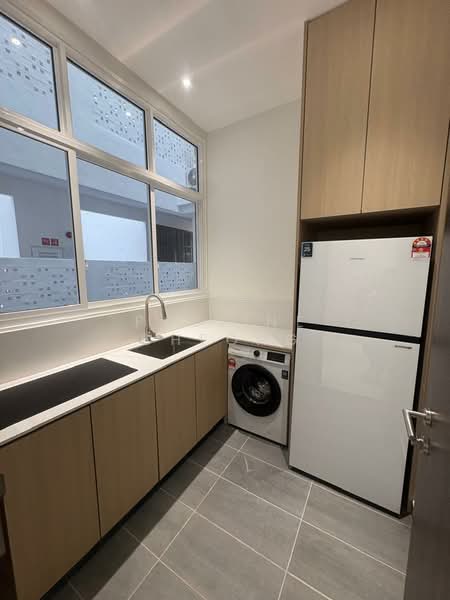 Condominium for Rent at Codrington Residence - Pauline Cheong - Kitchen - PropertyGuru.com.my