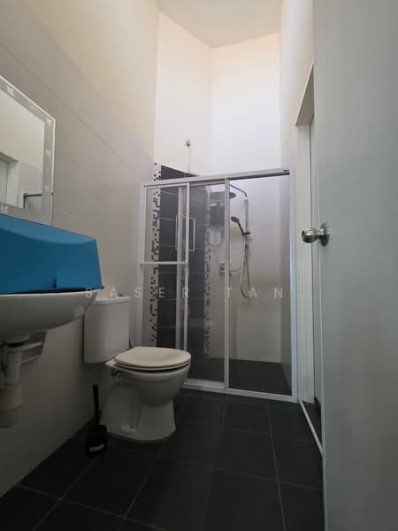 Cluster House for Sale in Johor Bahru (Johor) - SASER TAN. - Bathroom - PropertyGuru.com.my