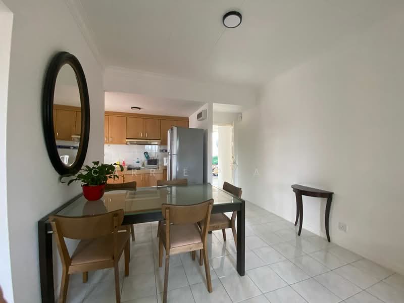 Pangsapuri untuk Dijual di SD Tiara Apartment - Carrie Paang - Dining Area - PropertyGuru.com.my