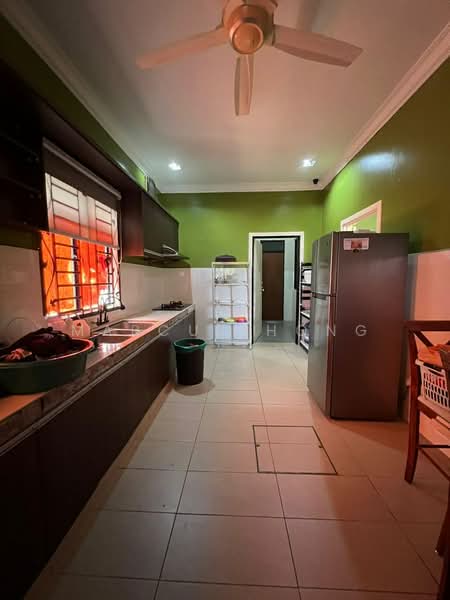 Rumah Teres 2 Tingkat untuk Dijual di Denai Alam (Shah Alam) - Marcus Hong - Kitchen - PropertyGuru.com.my