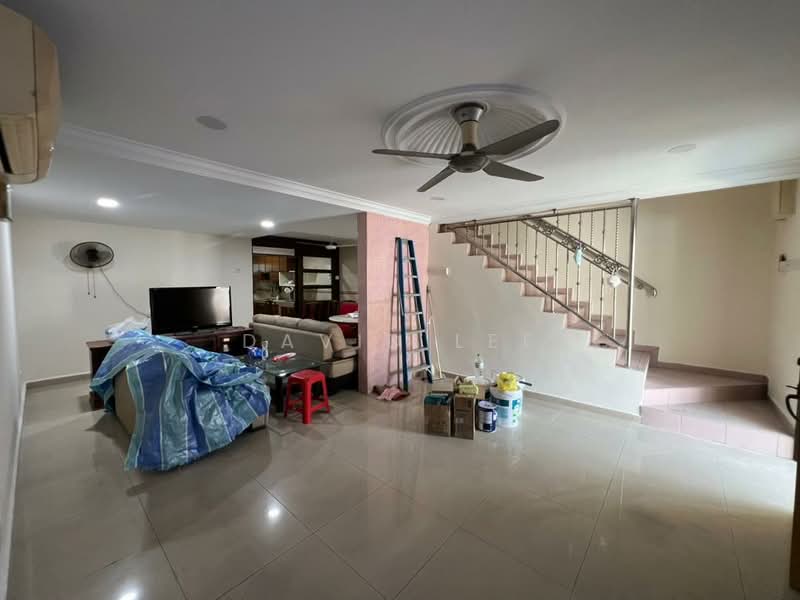 Rumah Teres 2 Tingkat untuk Disewa di Seri Kembangan (Selangor) - David Lee - Living Room - PropertyGuru.com.my
