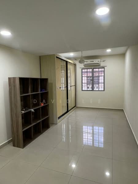 Rumah Teres 2 Tingkat untuk Disewa di Seri Kembangan (Selangor) - David Lee - Bedroom - PropertyGuru.com.my