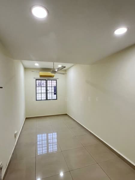 Rumah Teres 2 Tingkat untuk Disewa di Seri Kembangan (Selangor) - David Lee - Interior - PropertyGuru.com.my