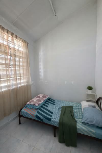 Flat for Sale at Flat Taman Perling - Eric Lee - Bedroom - PropertyGuru.com.my